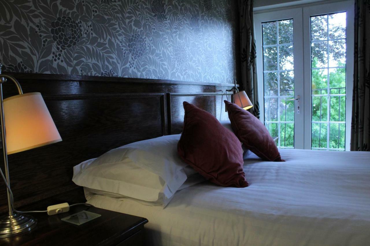 The Sea Trout Inn Totnes Zewnętrze zdjęcie